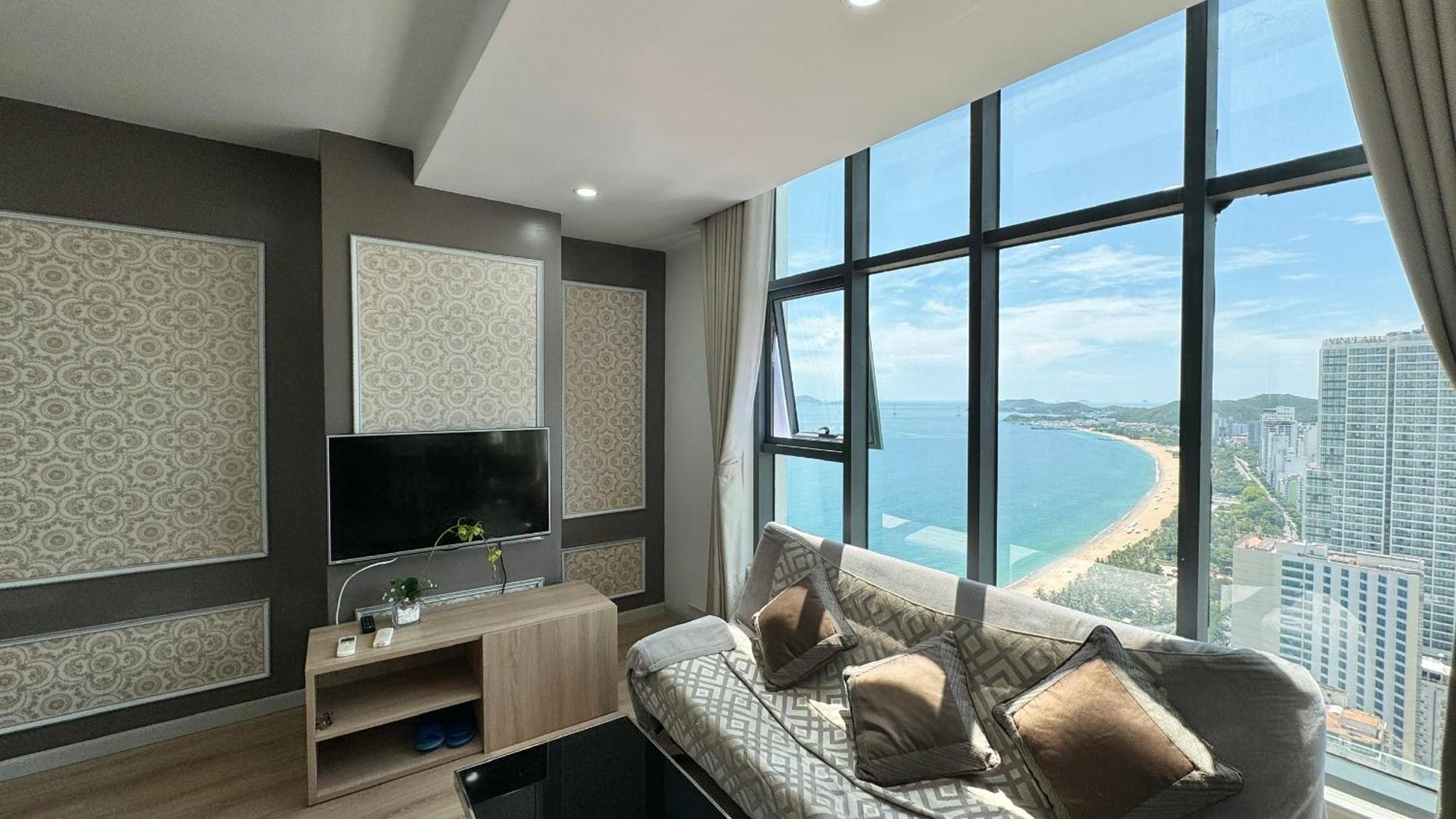 Phi Yen 60 Tran Phu Apartment Nha Trang Exterior foto